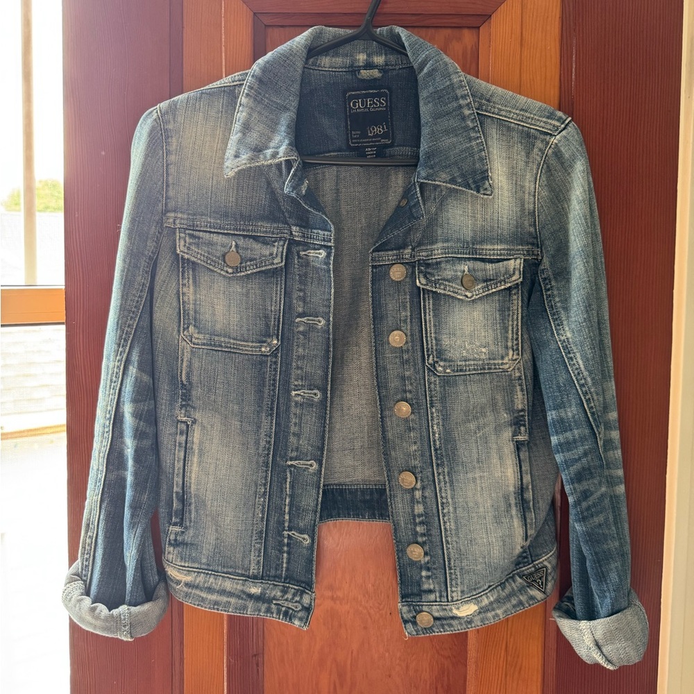 Guess Blue Jean Jacket Distressed Vintage Style